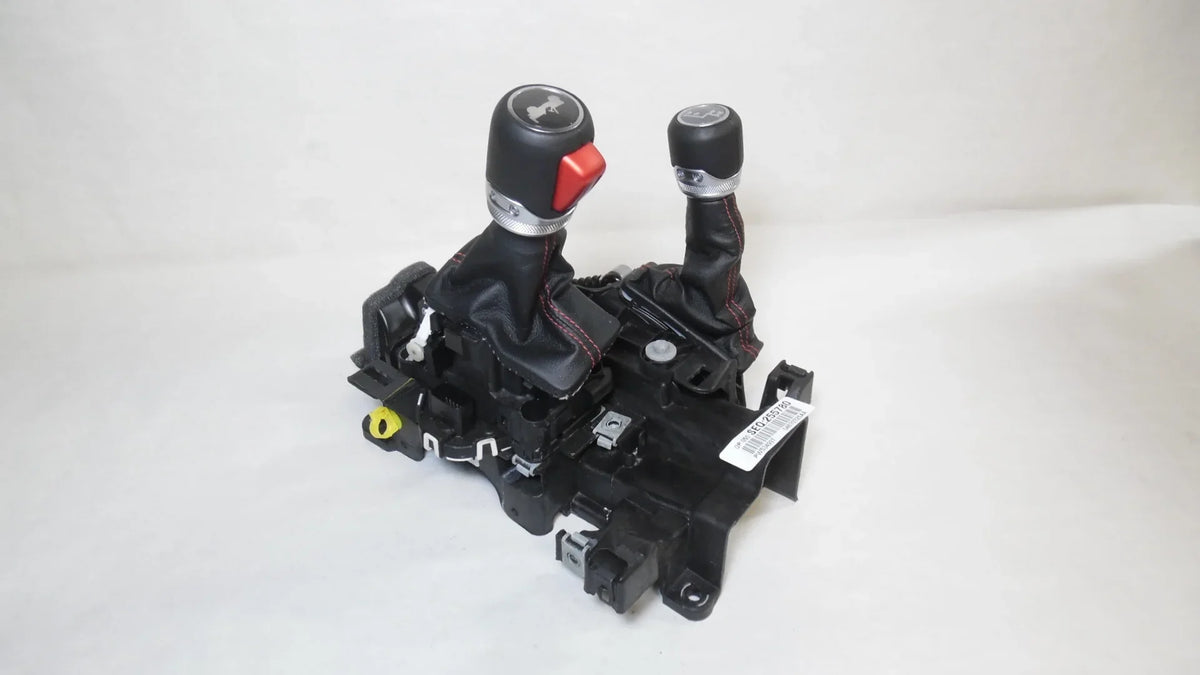 Pre-Owned 2023 Jeep Wrangler Rubicon Automatic Floor Shift Assembly OEM (Good)
