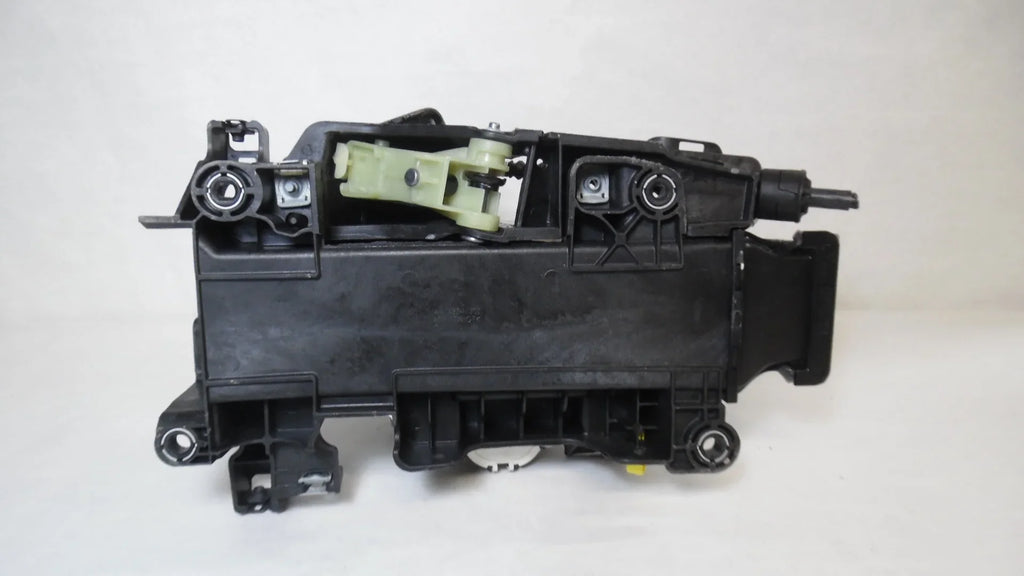 Pre-Owned 2023 Jeep Wrangler Rubicon Automatic Floor Shift Assembly OEM (Good)