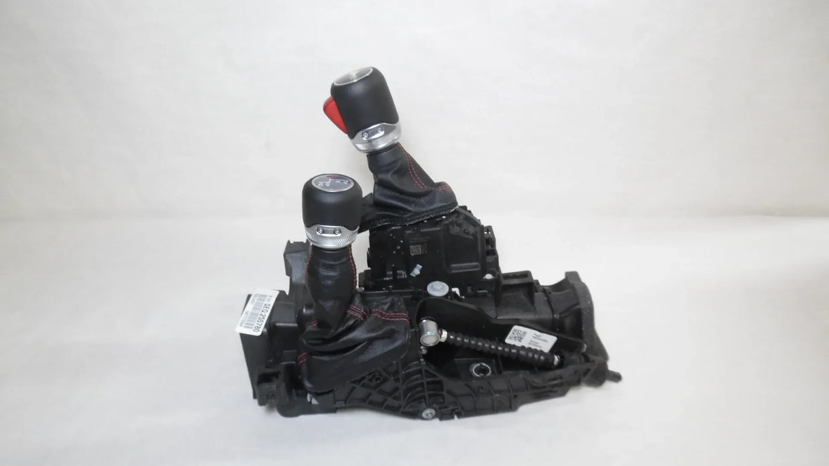 Pre-Owned 2023 Jeep Wrangler Rubicon Automatic Floor Shift Assembly OEM (Good)
